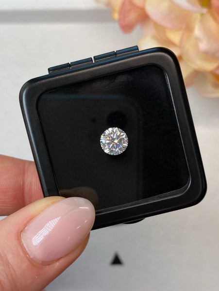 $1 RES ~ $1980 Value * 1.20ct Diamond Round Brilliant VS1 Carousel 1