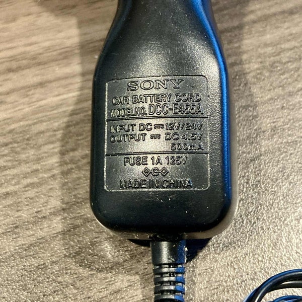 Sony DCC-E455A Car Charger Adaptor 12/24v Input - 4.5v 500mA Output Carousel 3