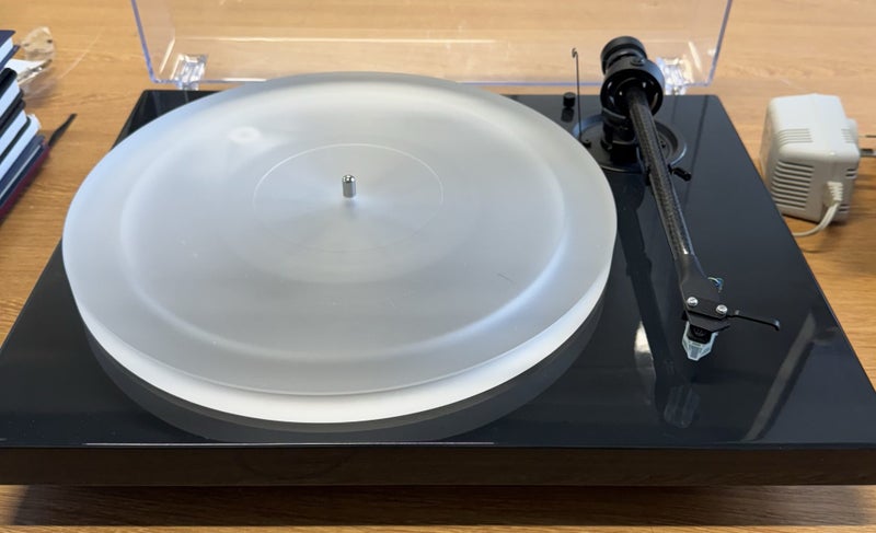 Pro-Ject 1-XPRESSION lll Turntable Carousel 1