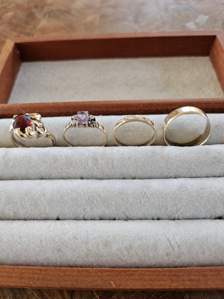 12 GRAMS OF 9CARAT GOLD RINGS SCRAP OR WEAR Carousel 2