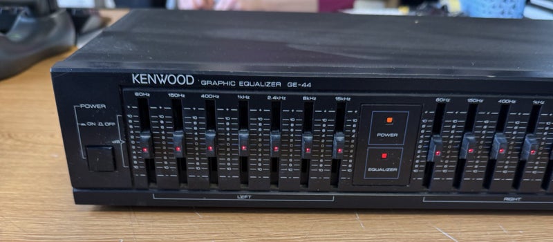 Kenwood Graphic Equalizer GE-44 Carousel 2