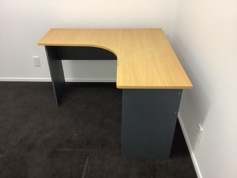 Desk Carousel 1