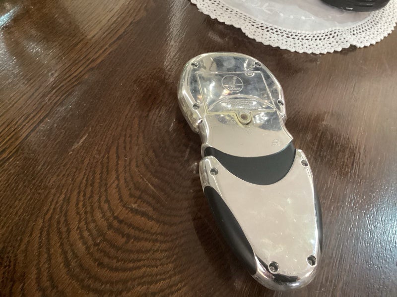 Vintage Robosapien X model with remote not working properly Carousel 15