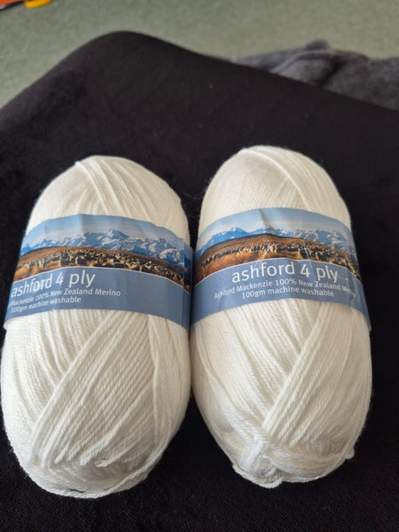 Ashford 4ply Carousel 1