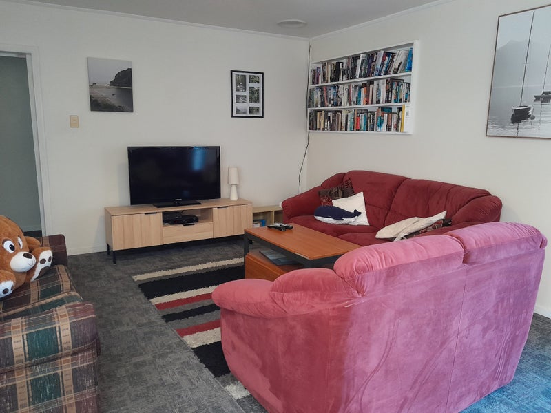 West End, 6+ bedrooms64183808720769112