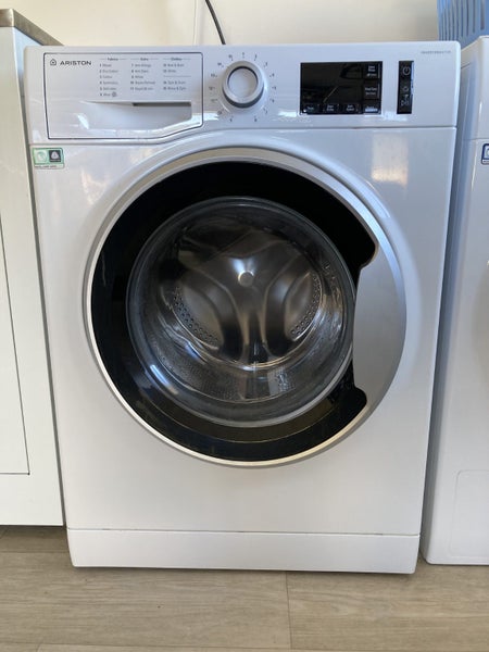 Washing Machine, front loading 8 Kg loading, 2.75 years old63621024855809111
