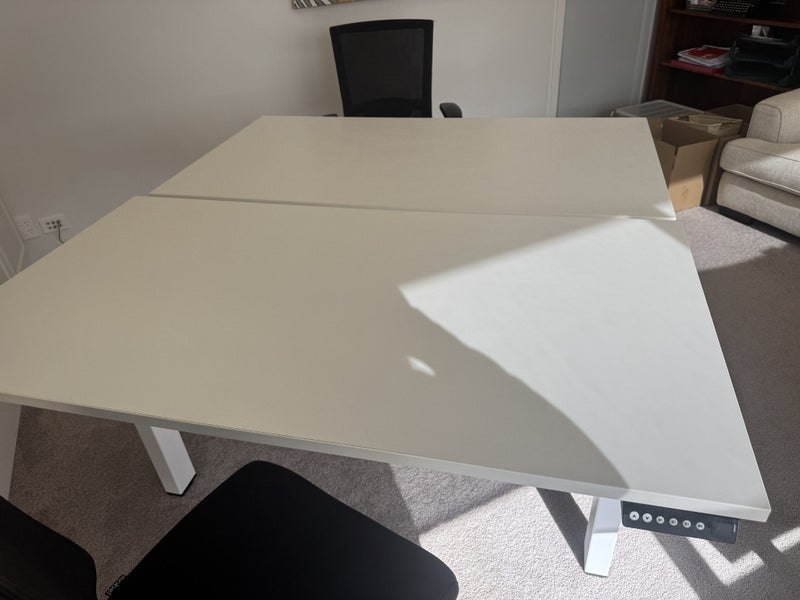 Agile Electric 2 Double standing desk Carousel 5