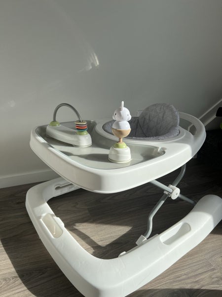 Baby walker Carousel 1