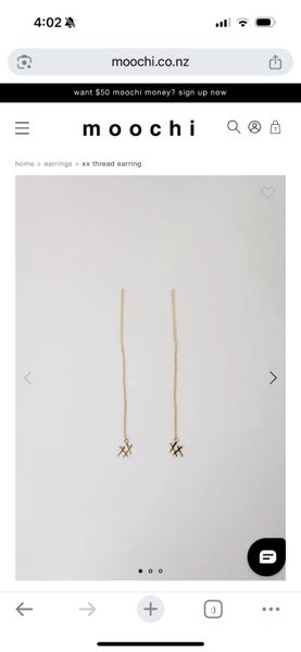 Moochi thread earrings Carousel 1
