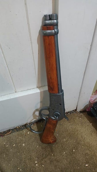 Mares Leg Lever Action Carbine Replica Carousel 1