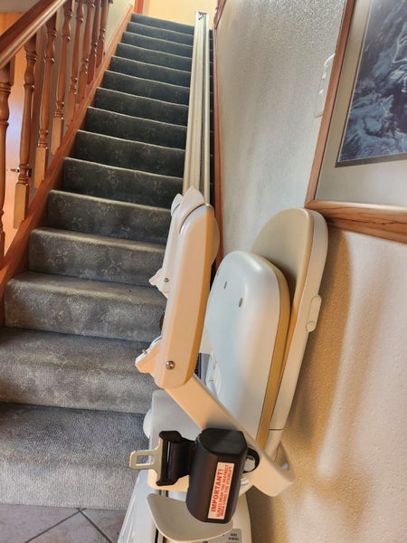 stair chair lift Carousel 1