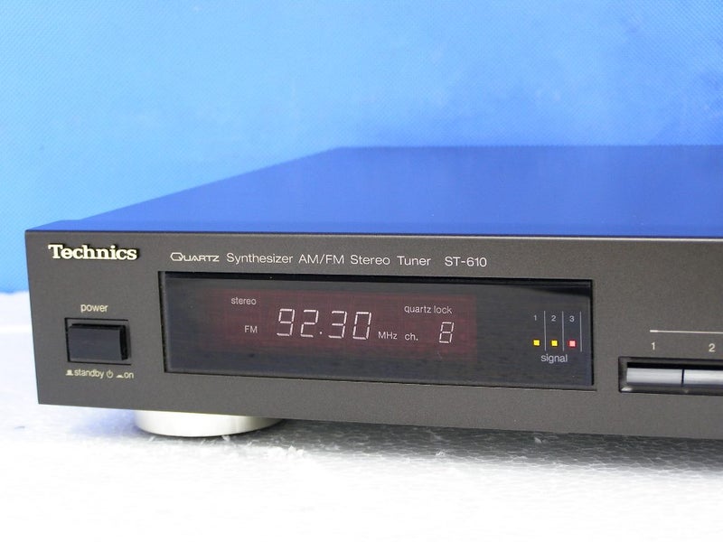 Vintage Technics ST-610 Quartz Synthesizer AM / FM Tuner - Refurbished, Warranty Carousel 2