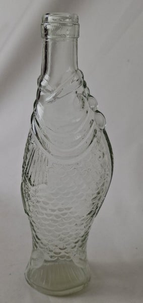 +++ VINTAGE CLEAR GLASS FISH BOTTLE +++ Carousel 2
