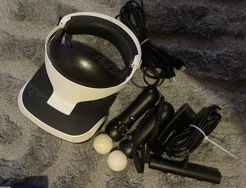 PlayStation 4 & VR headset Carousel 2