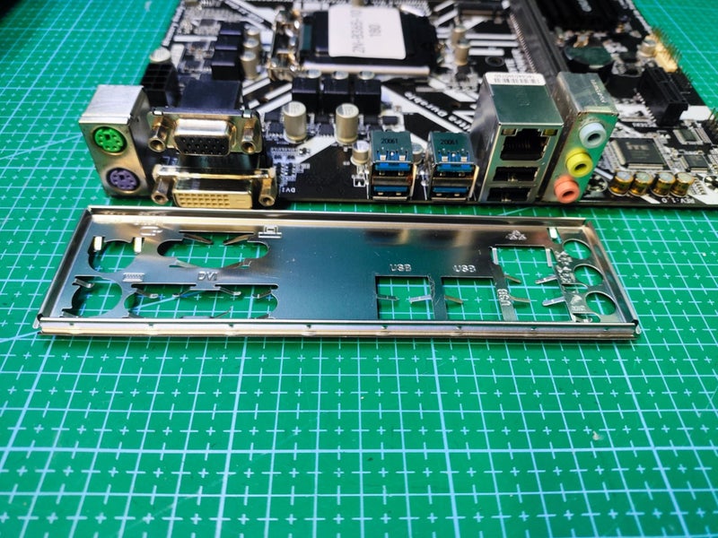 GIGABYTE B365 Motherboard # LGA 1151 Intel 8Gen 9Gen / H310 B360 Z370 Carousel 2