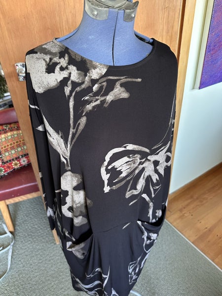 Caroline Sills dress63614419943043112
