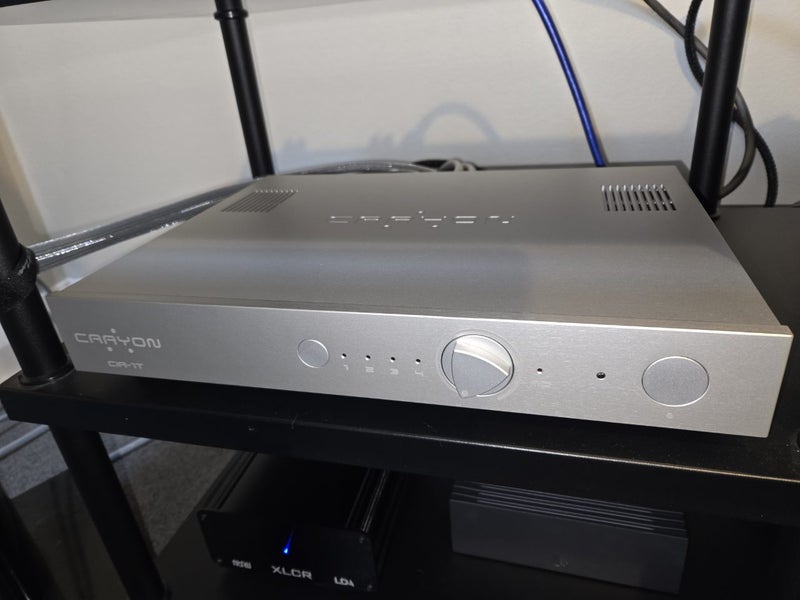 Crayon CIA-1T integrated amplifier Carousel 2
