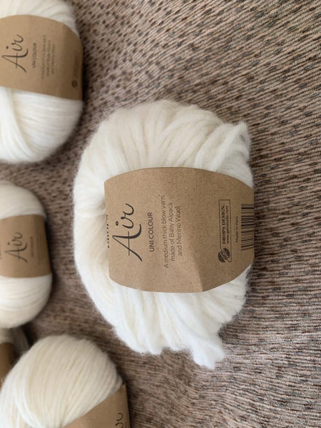 Drops Air Alpaca chunky yarn Carousel 4