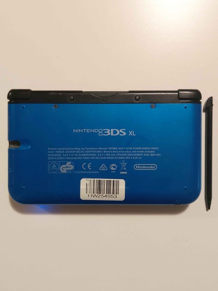 Nintendo 3DS XL Blue/Black - PAL Region - Stylus and Charger Included Carousel 10