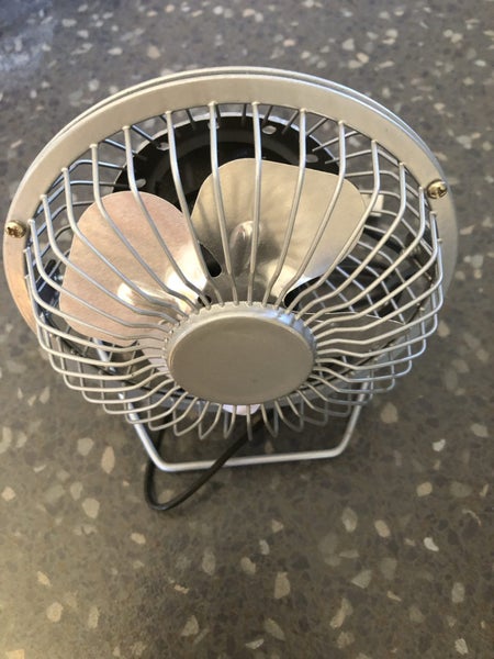 USB Desktop Fan Carousel 4