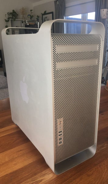 Mac Pro 51 A1289 – Dead PSU Carousel 1