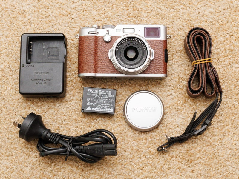 Fujifilm X100F limited brown edition (92M30433)63614428277122111