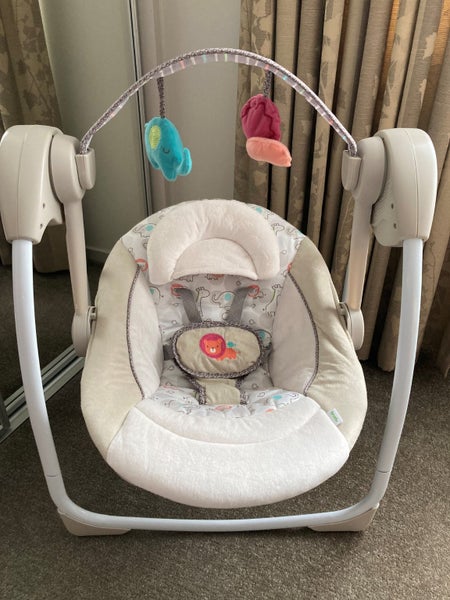 Ingenuity baby swing Carousel 1