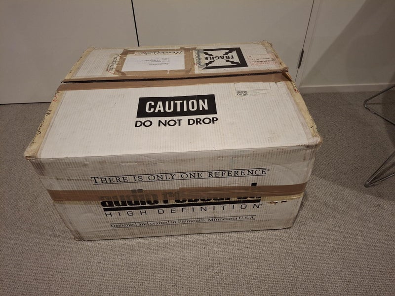 AUDIO RESEARCH REFERENCE 110 POWER AMP Carousel 20