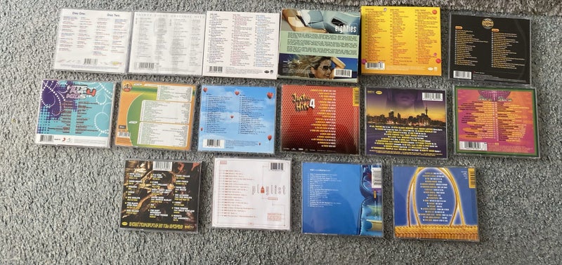 Bulb Lot of CD’s mixed x16 Carousel 2