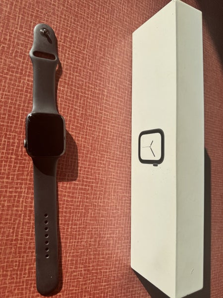 Apple Watch Series 4 Carousel 2