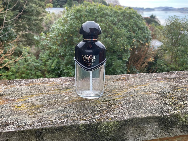 Vintage Magie Noire by Lancôme, 30 ml, edp, empty Carousel 1