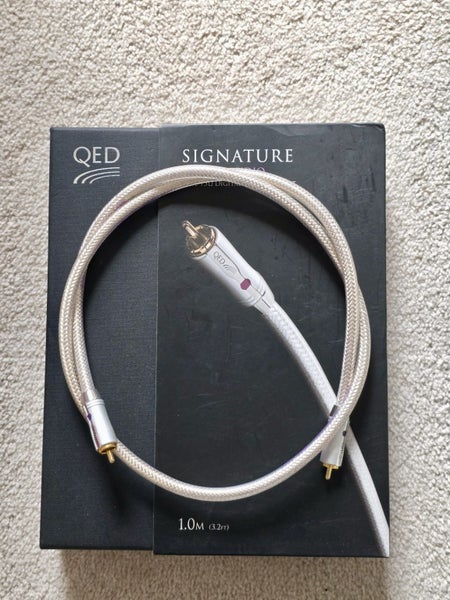 QED Signature 75ohm cable Carousel 2