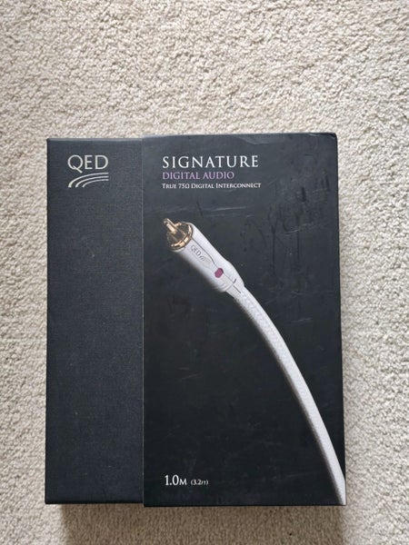 QED Signature 75ohm cable Carousel 1