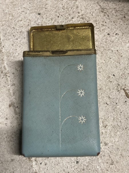Vintage smoke holder Carousel 1