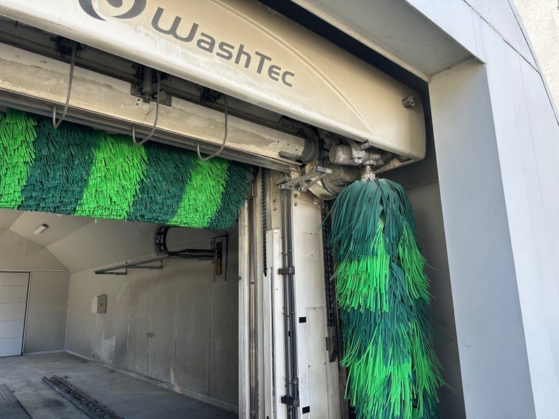 Car Wash Machine for Sale located in Napier Carousel 2