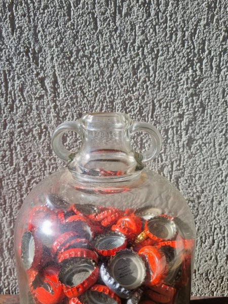 Lovely glass jar and bottle caps. Carousel 2