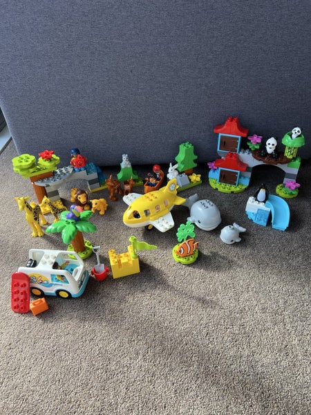 Duplo World Animals 10907 Carousel 1