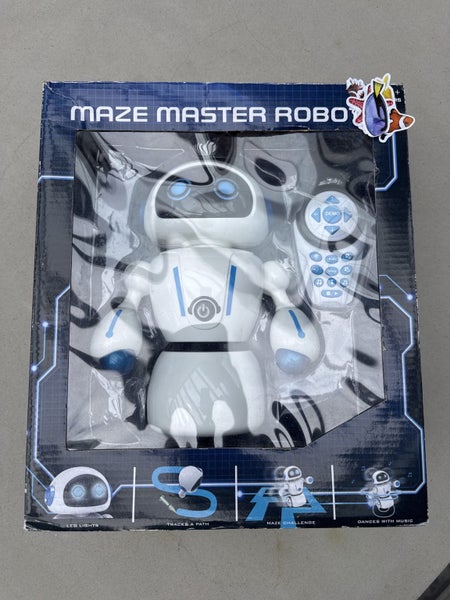 Fully functional toy robot Carousel 1