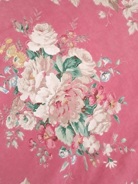 Beautiful vintage English chinz Carousel 2