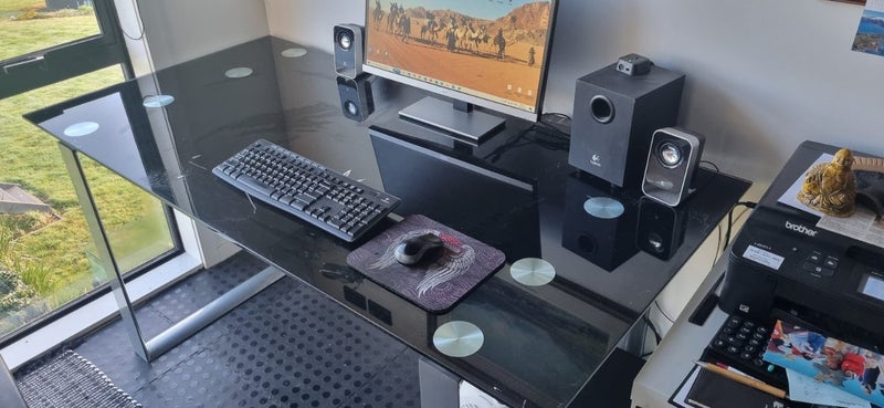Office Desk Carousel 1