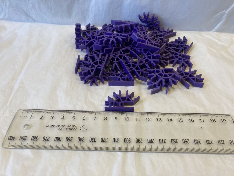 KNEX 4 way connector purple Carousel 1