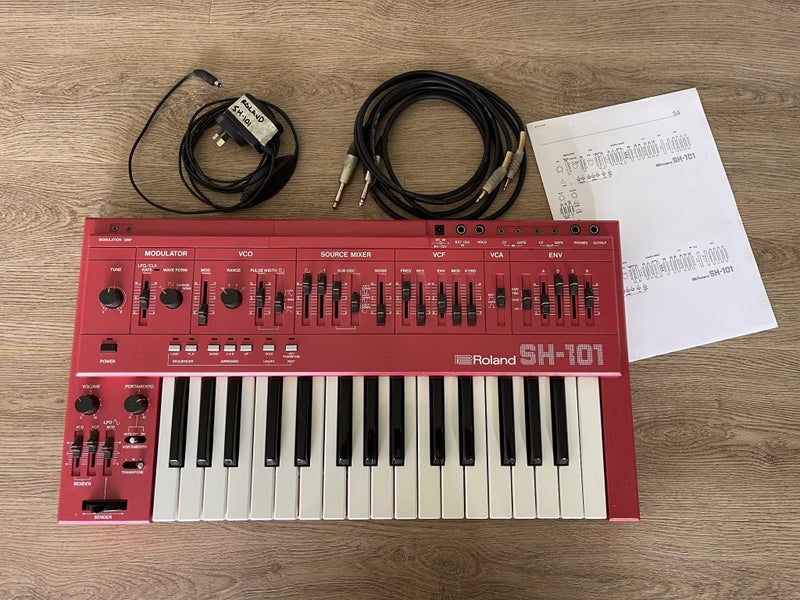 Roland SH-101 Red – Vintage Analog Synth 1980's Carousel 6