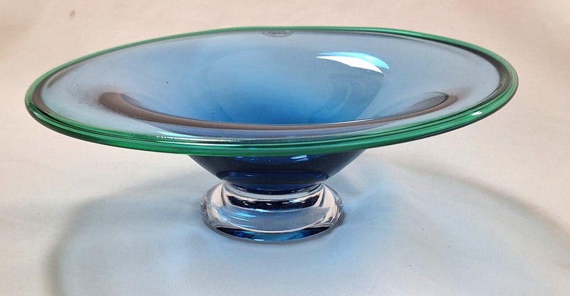 +++ HANDBLOWN "HOGLUND" ART GLASS PEDESTAL BOWL +++ Carousel 1