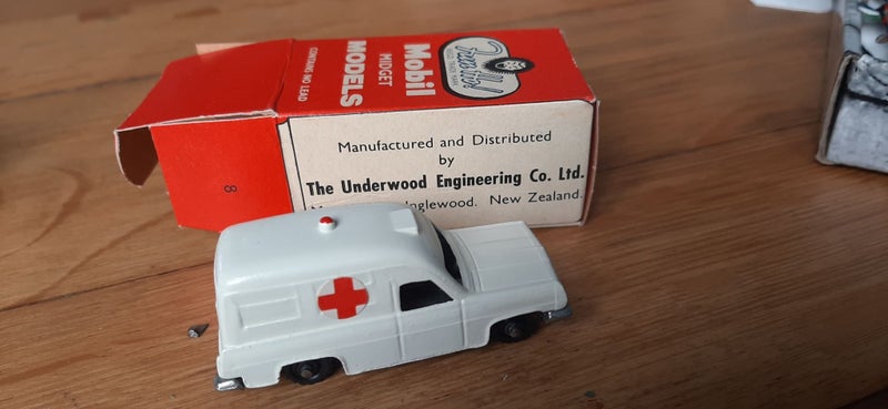 RARE Collectible Fun Ho - Ambulance No 35 - Mobil Box - AS NEW Carousel 2