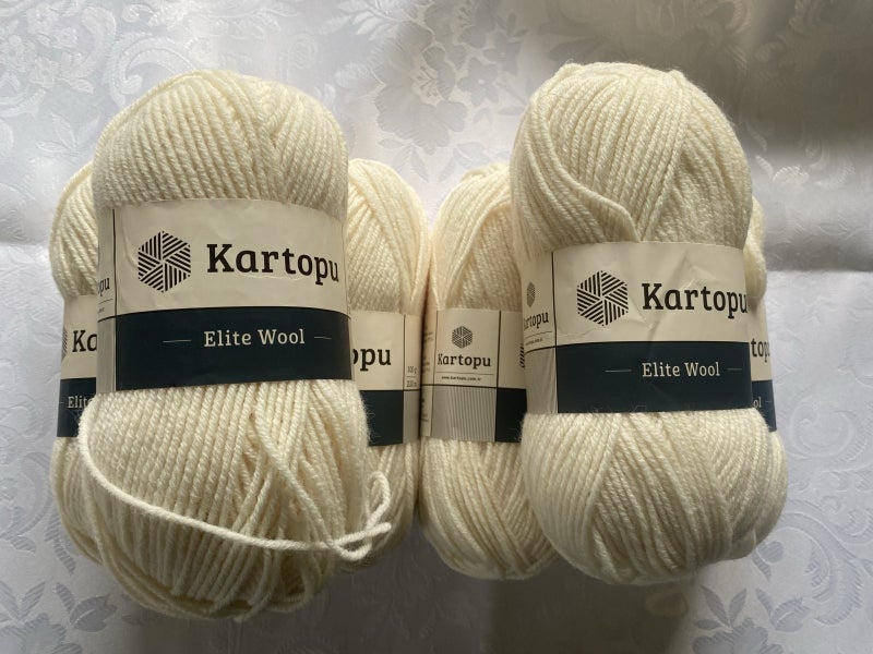 Wool blend - 6 x 100gm Carousel 1