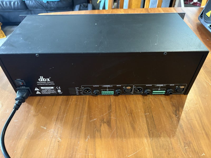 Dbx iEQ-31 graphic Carousel 4