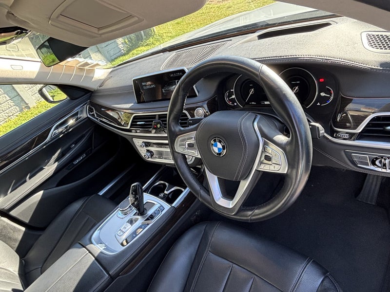 2016 BMW 730LD Long Wheel Base Version64197783968771112