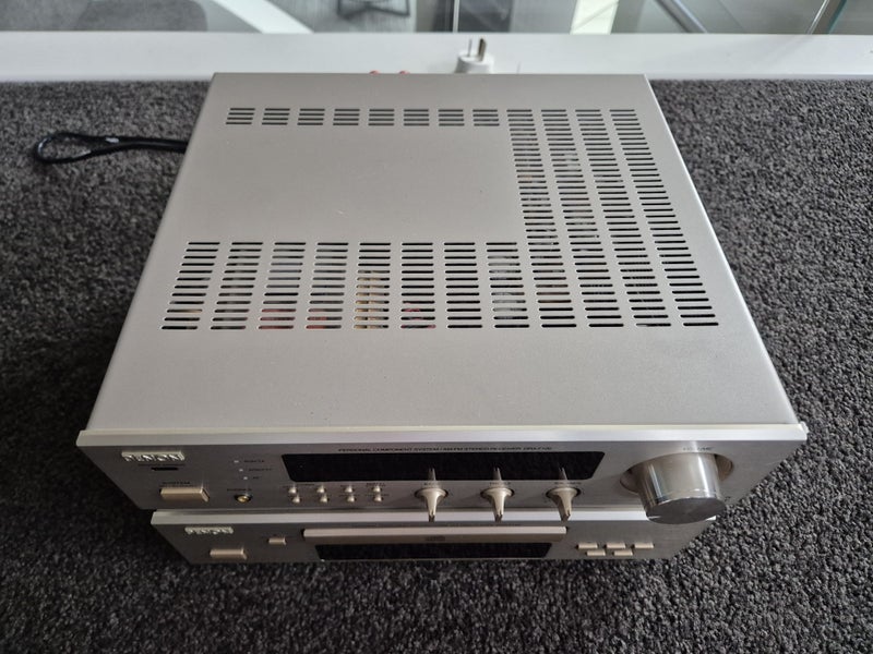 Denon F100 mini component system Carousel 3