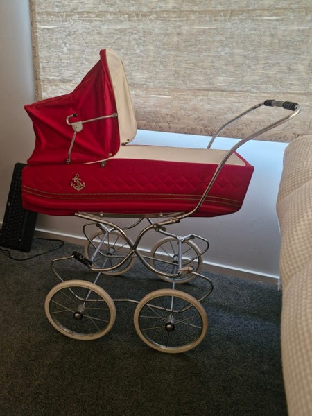 Gorgeous red dolls pram Carousel 2