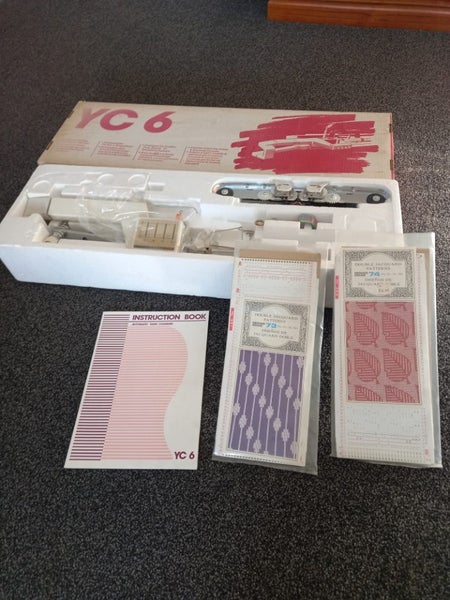 Singer knitting machine YC6 4 colour changer Carousel 1